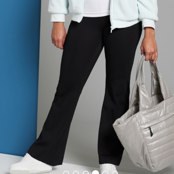 New Peach Ponte Flare Size:M - Picture 3 of 10